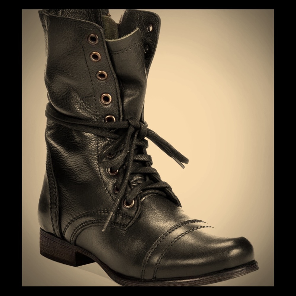 Steve Madden Women’s Troopa Boots